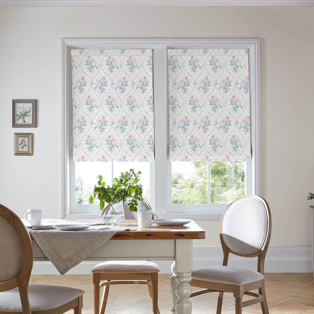 Laura Ashley Scarborough Fair Made to Measure Roman Blind Blush