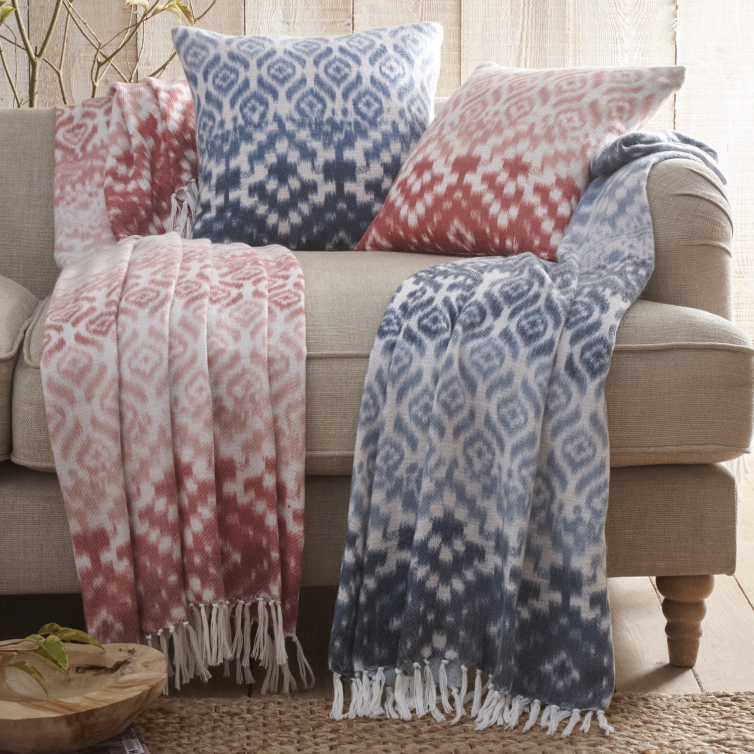 Appletree Sakari Tassled 130cm x 180cm Bedspread Terracotta