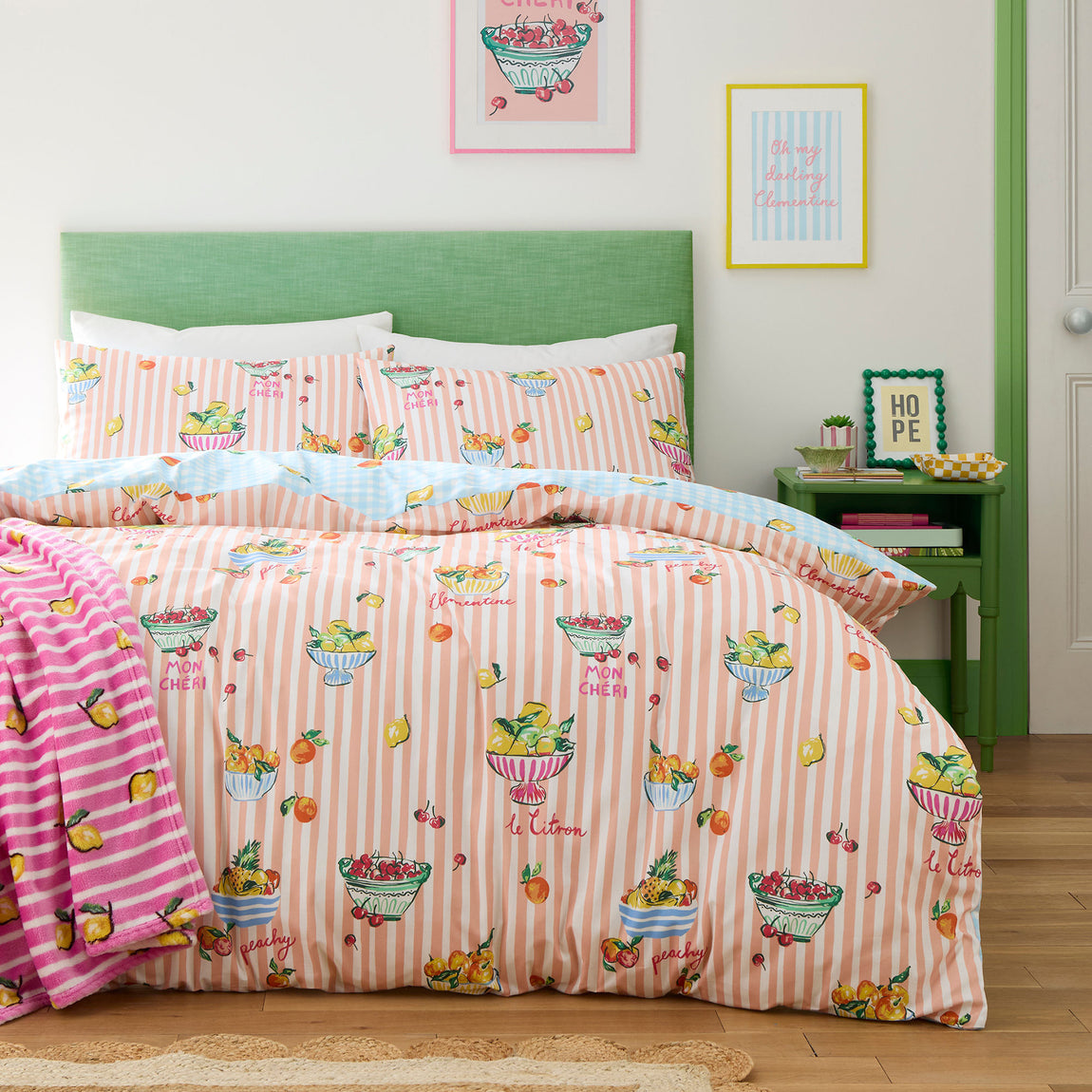 Fusion Summer Fruits Super Soft Fleece Texture 120cm x 150cm Throw Pink