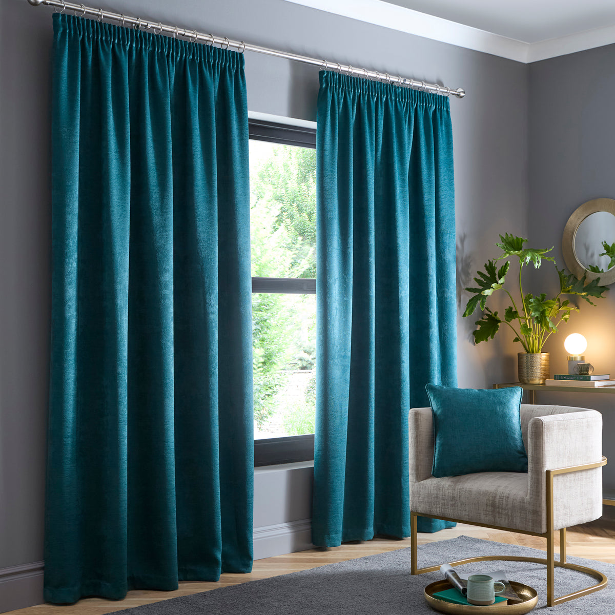Fusion Strata Filled Cushion 43cm x 43cm Forest Green
