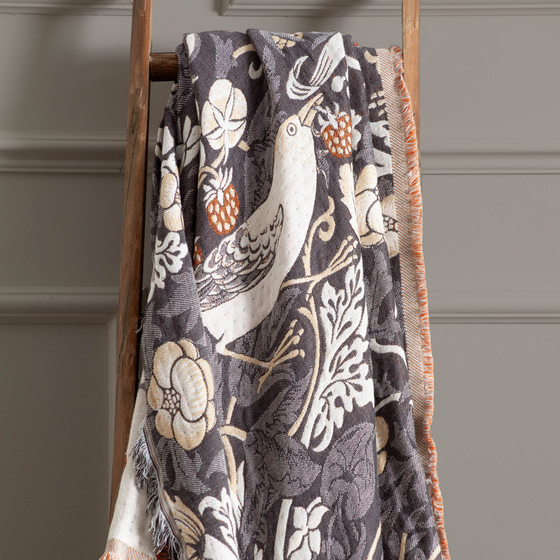 Morris & Co. Strawberry Thief Jacquard 130cm x 170cm Throw Biscuit