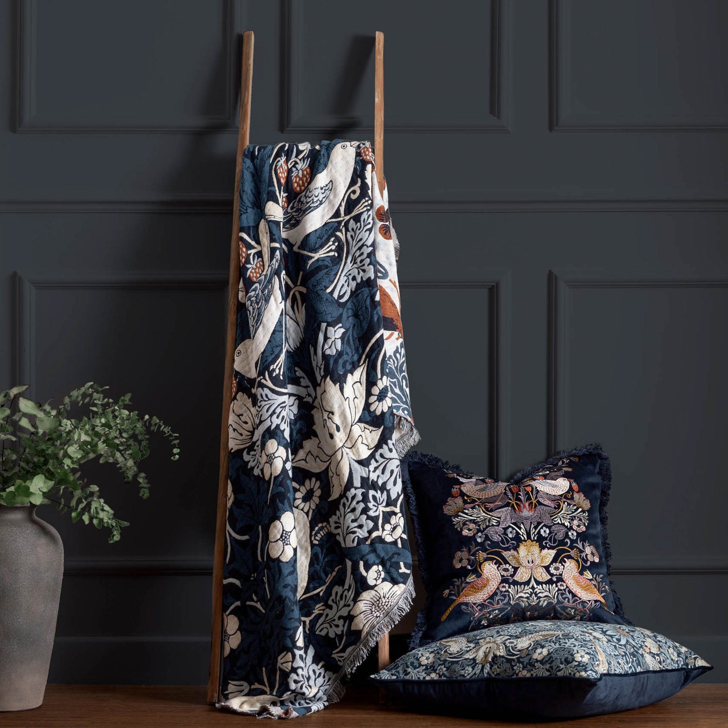 Morris & Co. Strawberry Thief Jacquard 130cm x 170cm Throw Indigo