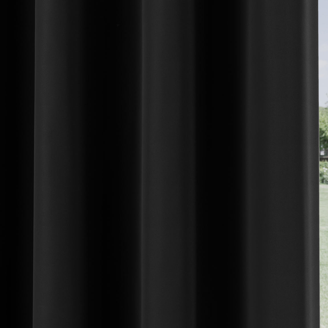Supersoft Thermal Ready Made Eyelet Blackout Curtains Black