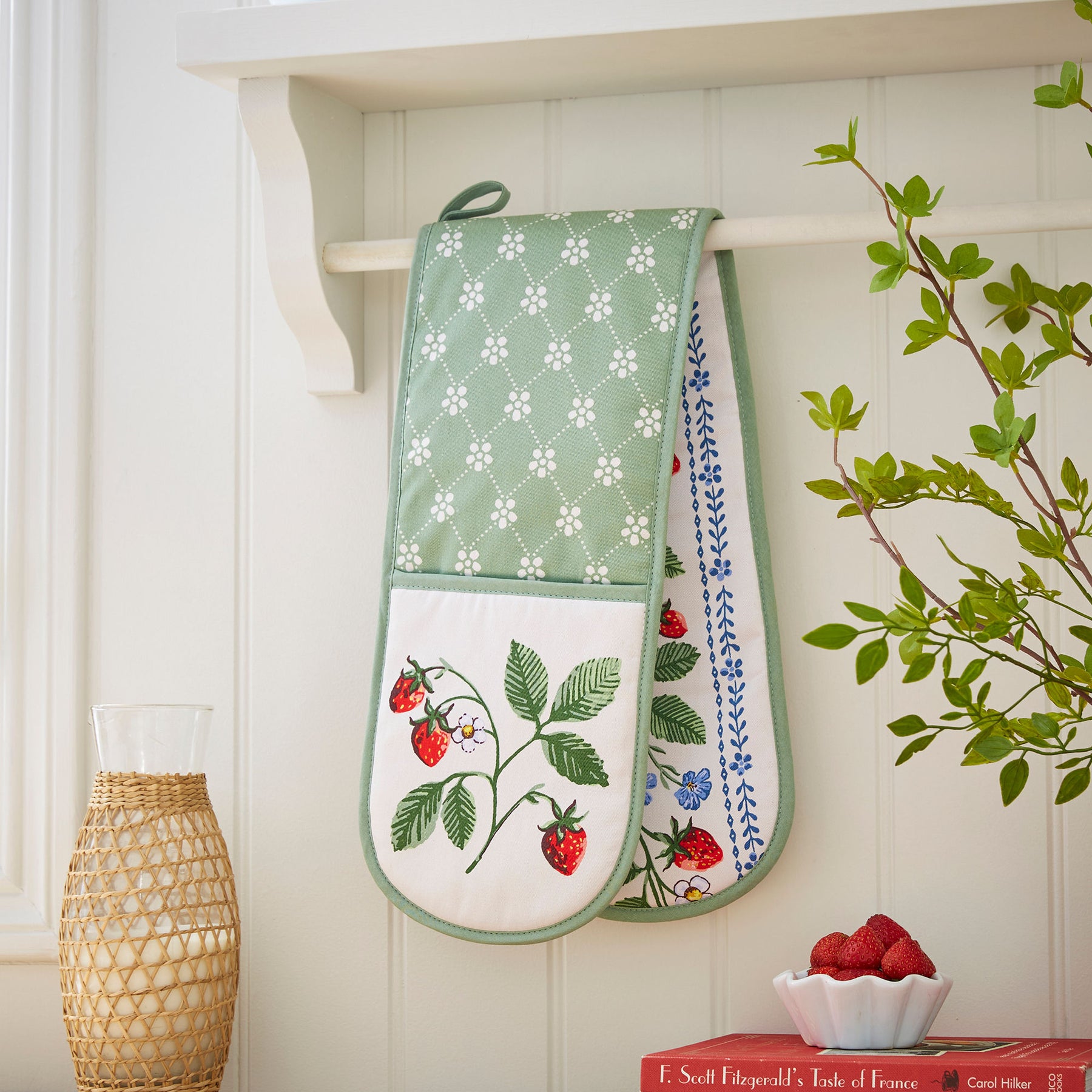 Ulster Weavers Strawberry Patch Double Oven Glove Green