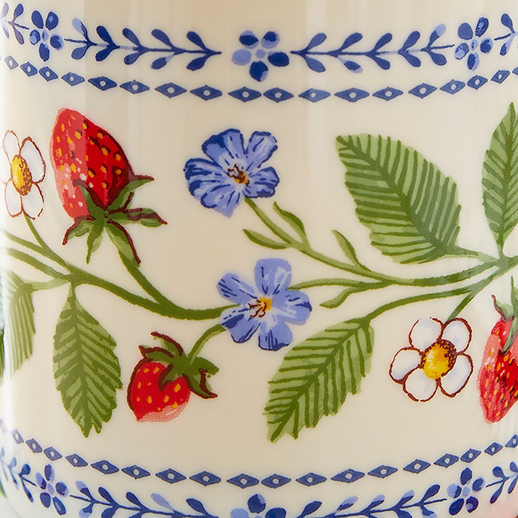 Ulster Weavers Strawberry Patch Bone China Mug Green