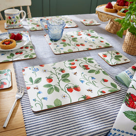 Ulster Weavers Strawberry Patch Pack of 4 Placemats Green