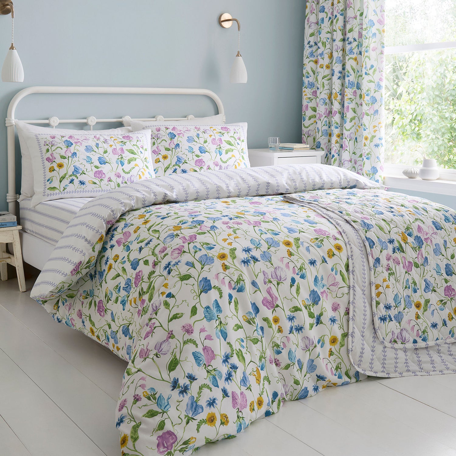Dreams & Drapes Sweetpea Floral Bed Linen Fitted Sheet Lilac