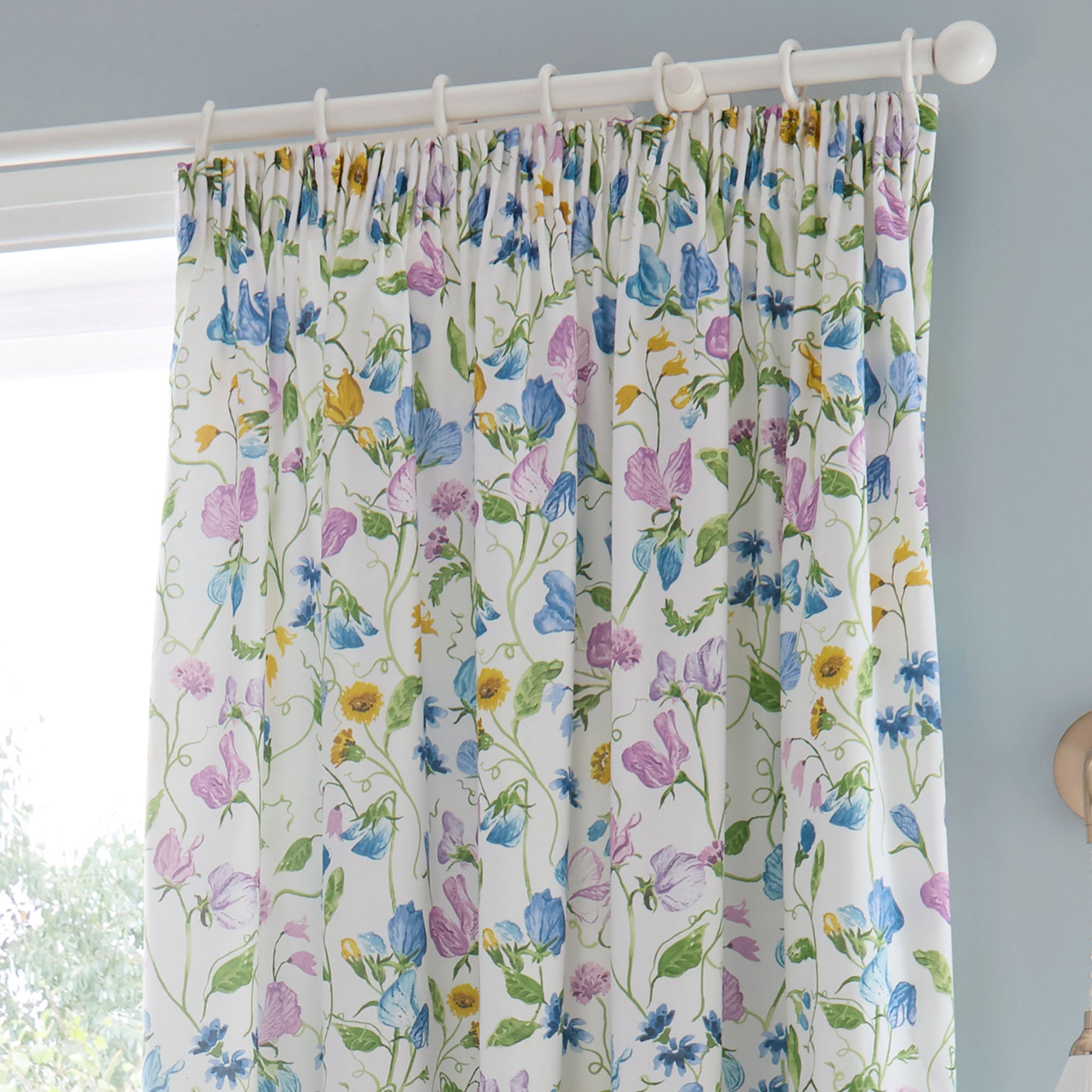 Dreams & Drapes Sweetpea Floral Ready Made Pencil Pleat Curtains 66 x 72 Lilac