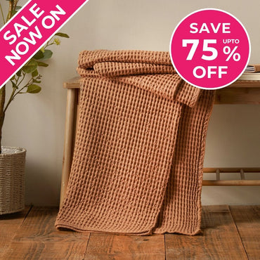 Shop Sofa & bed throws