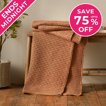 Shop Sofa & bed throws