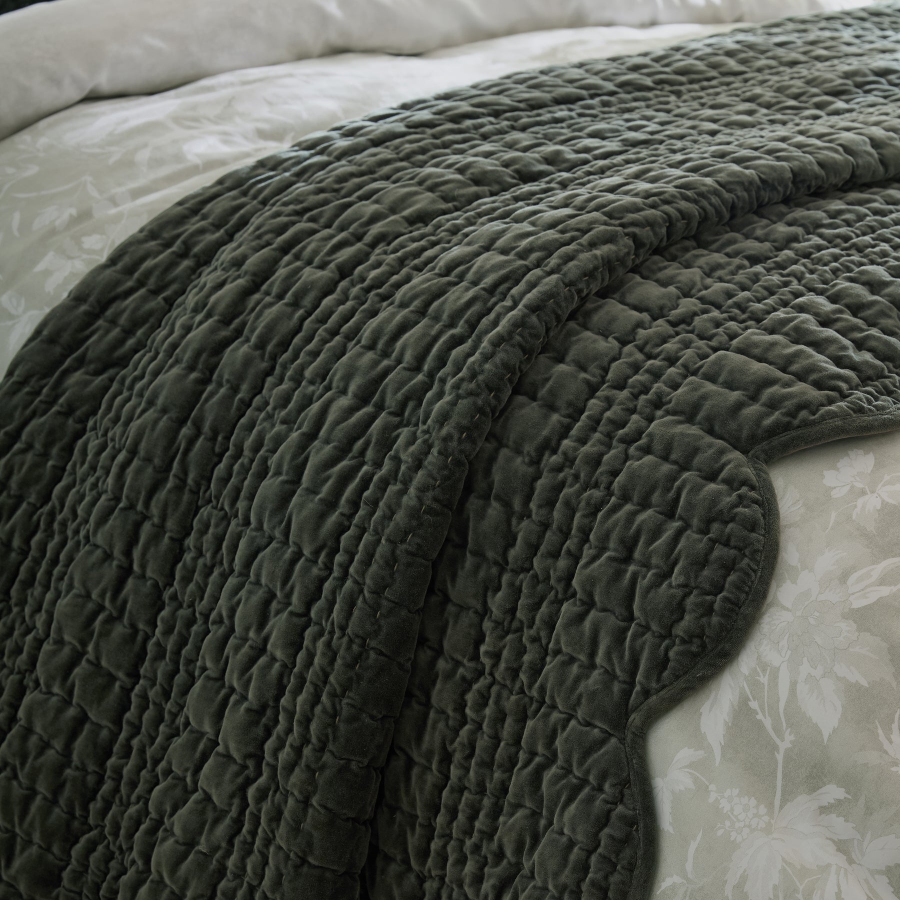 Laura Ashley Scalloped 180cm x 235cm Bedspread Set Pine Green