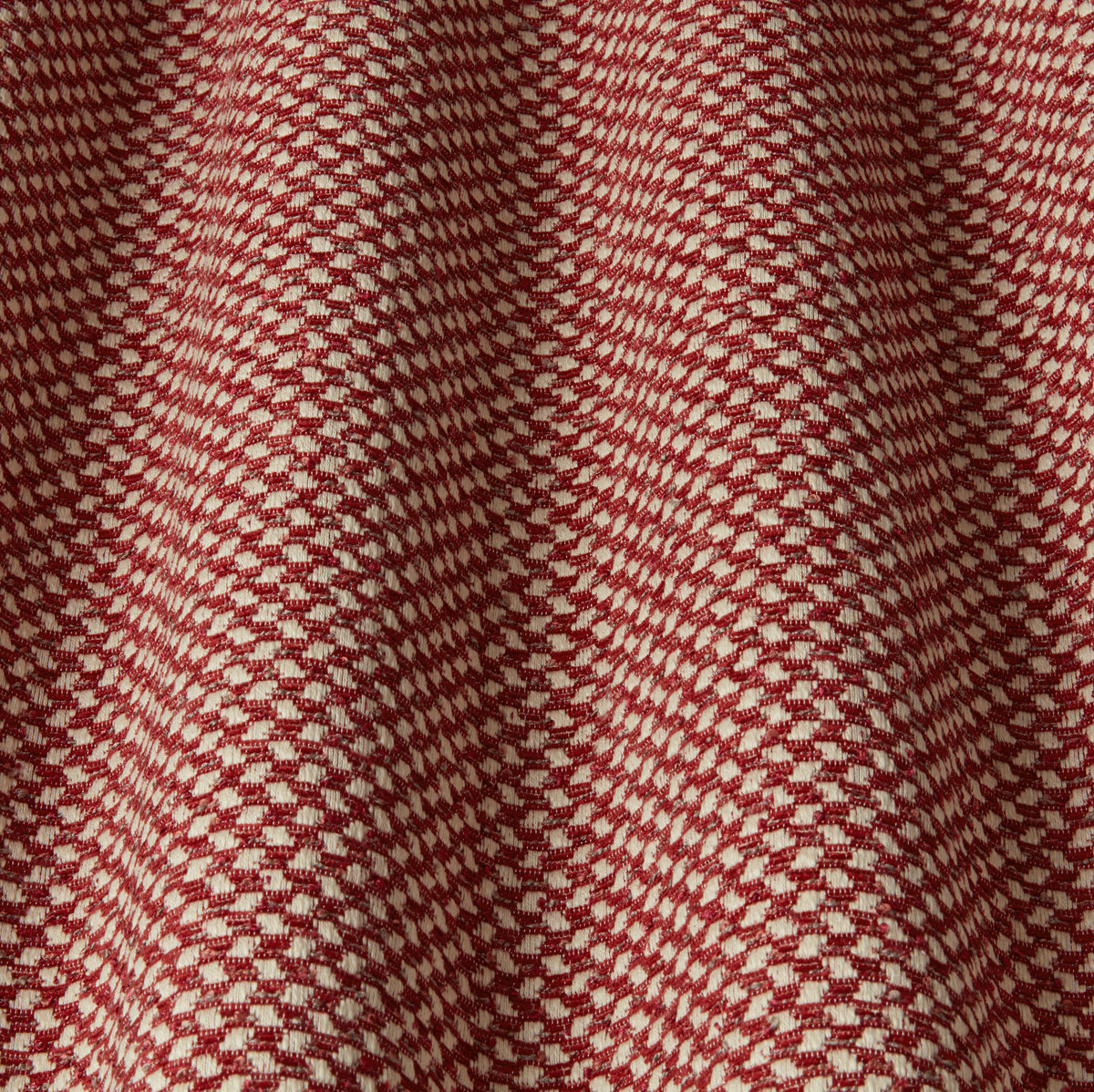 iLiv Selva Fabric Rouge