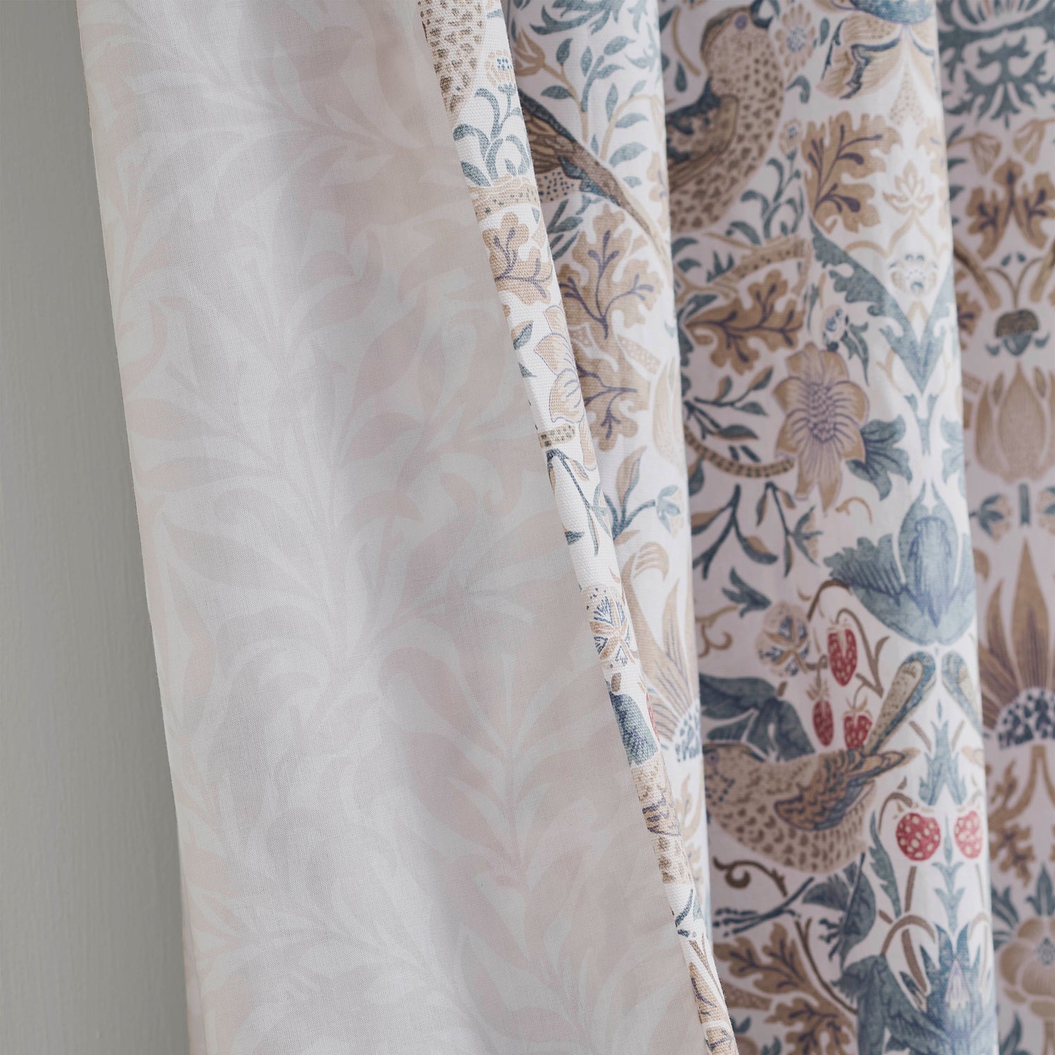 William Morris At Home Strawberry Thief Ready Made Pencil Pleat Curtains Hessian