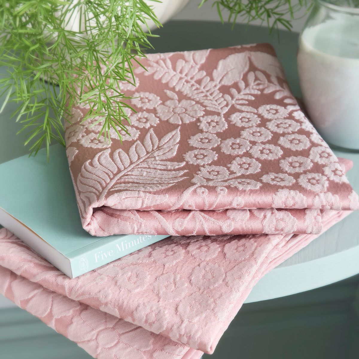 Appletree Toria Jacquard Duvet Cover Bedding Set Blush