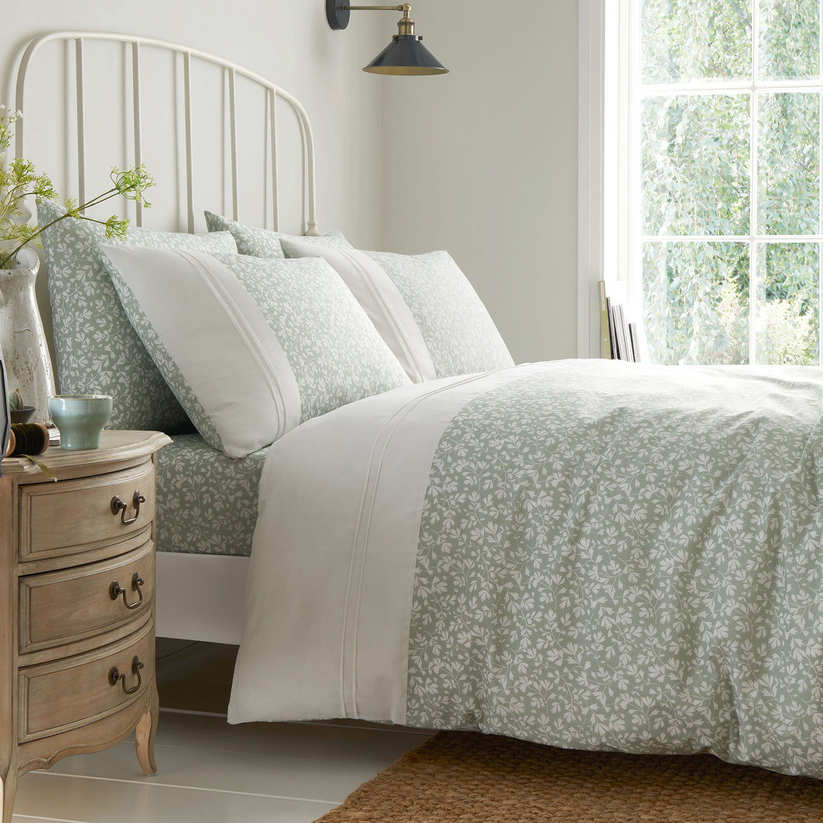 Dreams & Drapes Tess Floral Bed Linen Fitted Sheet Green