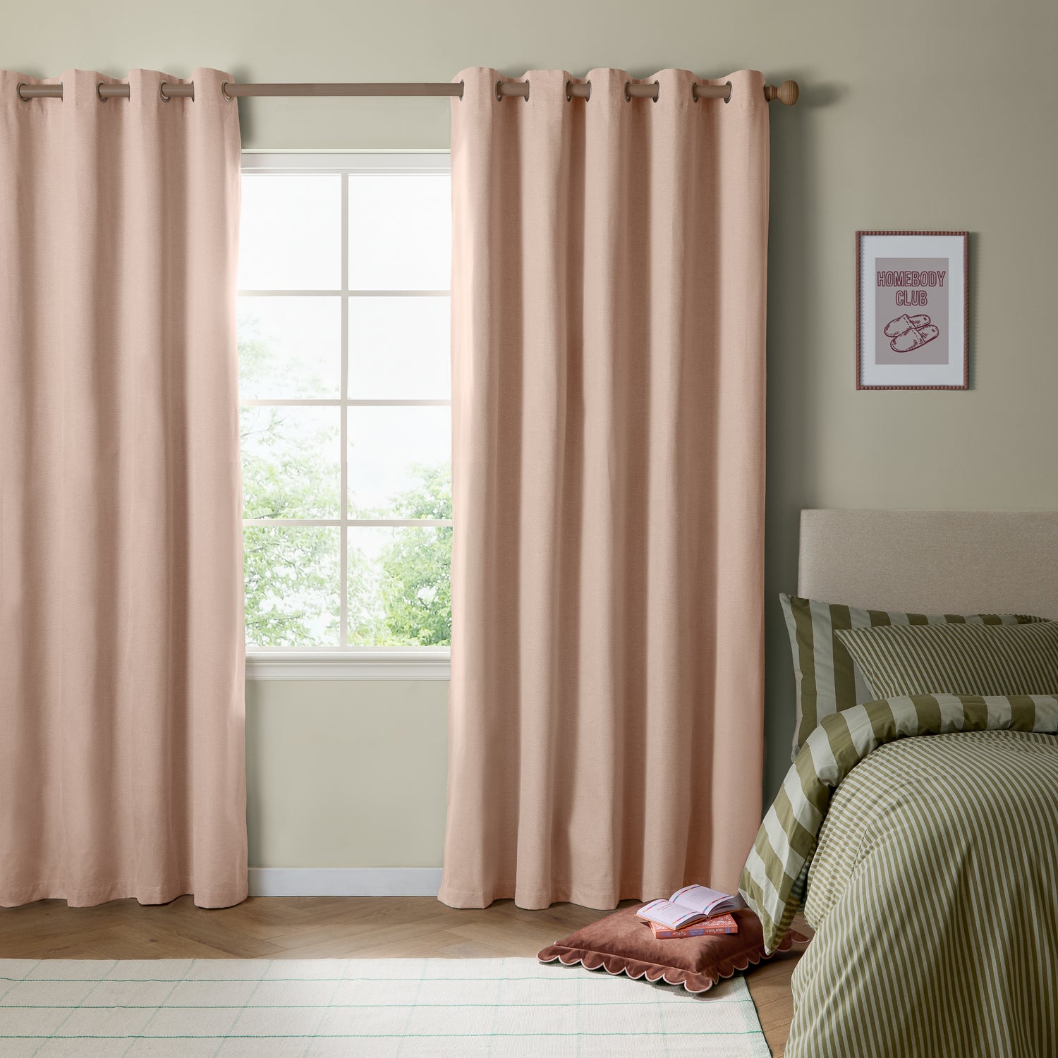 Furn Ultimate Textured Woven Ready Made Eyelet Blackout Curtains Pink
