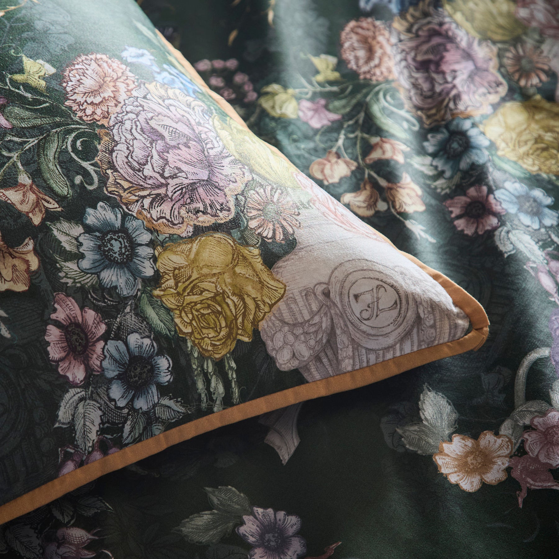 Laurence Llewelyn-Bowen Tuscan Holiday Duvet Cover Bedding Set Green