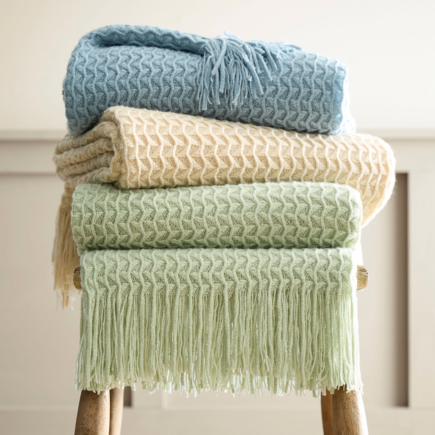 Appletree Textured Knit Heavy Weight 130cm x 180cm Throw Blue