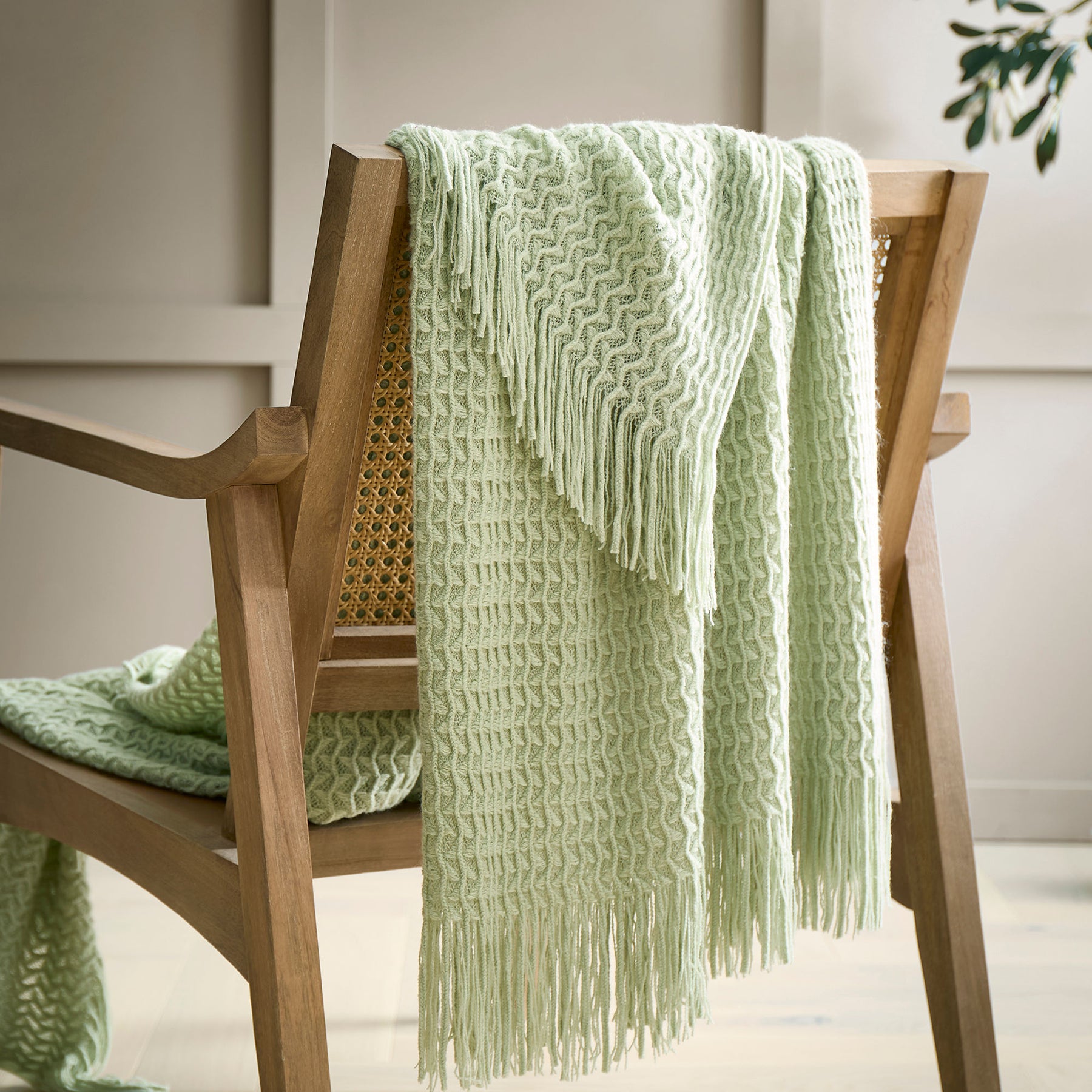 Appletree Textured Knit Heavy Weight 130cm x 180cm Throw Green