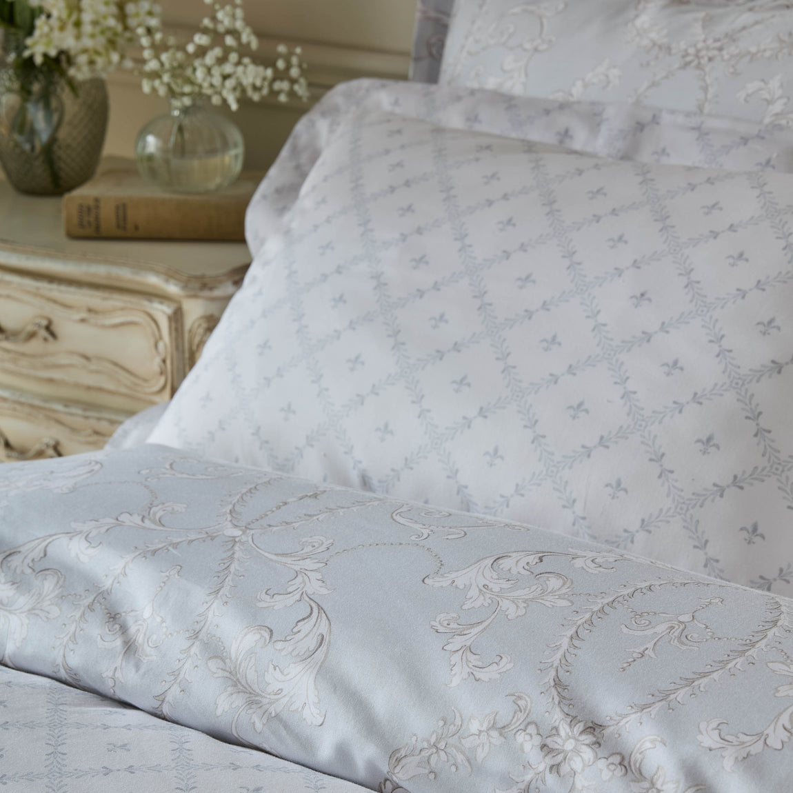 Historic Royal Palaces Tijou Pillowcase Oxford Porcelain Blue