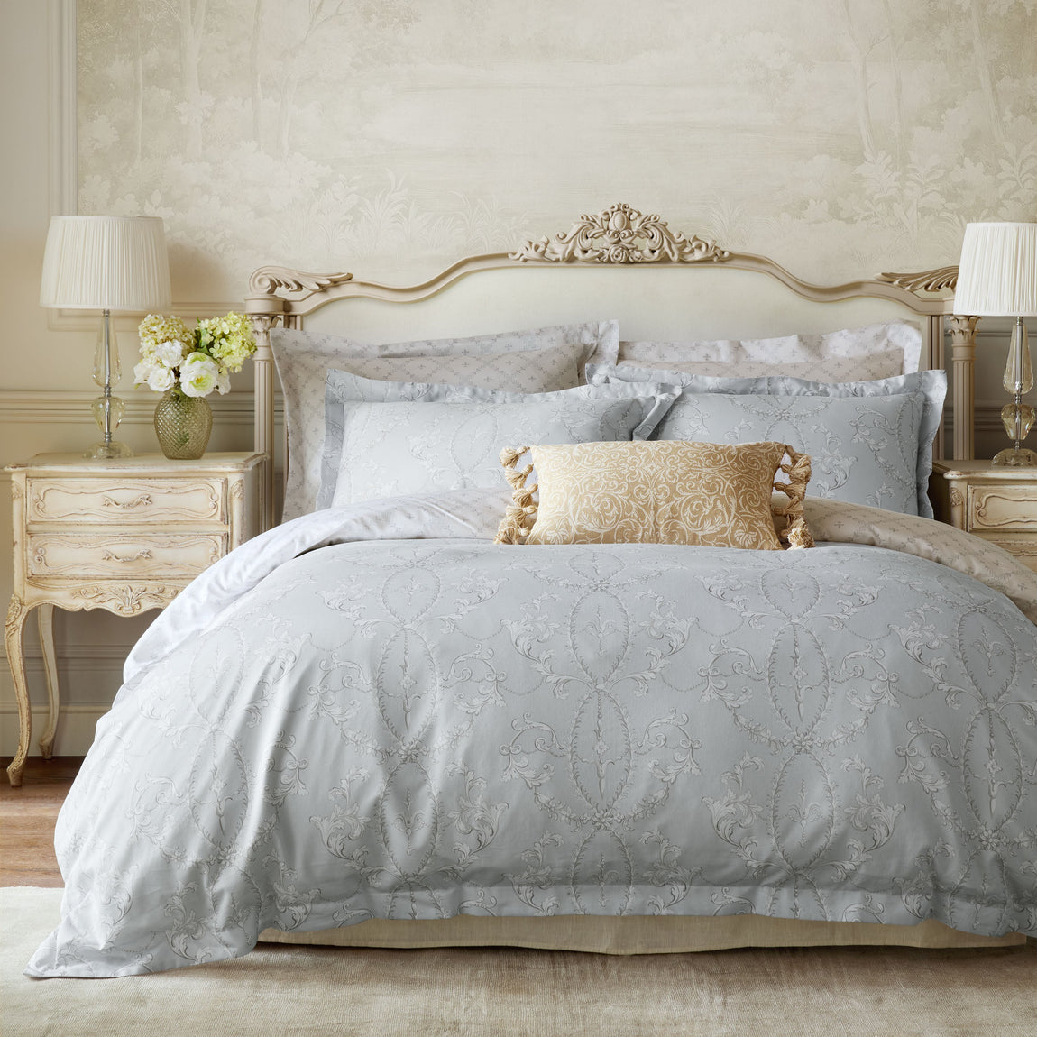 Historic Royal Palaces Tijou Duvet Cover Bedding Set Porcelain Blue