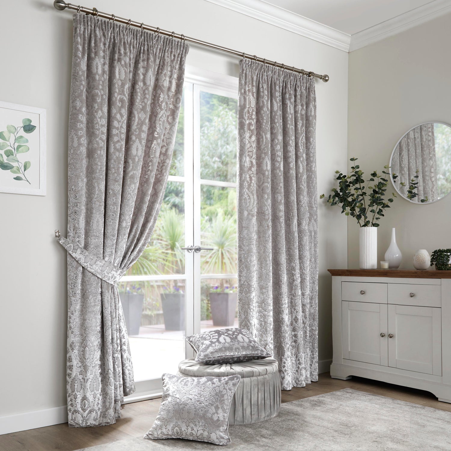 Curtina Trinity Filled Cushion 43cm x 43cm Silver