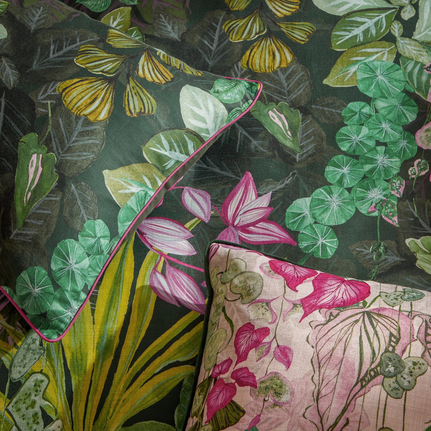 Veadeiros Exotic Floral Pair of Pillowcases Pink Green