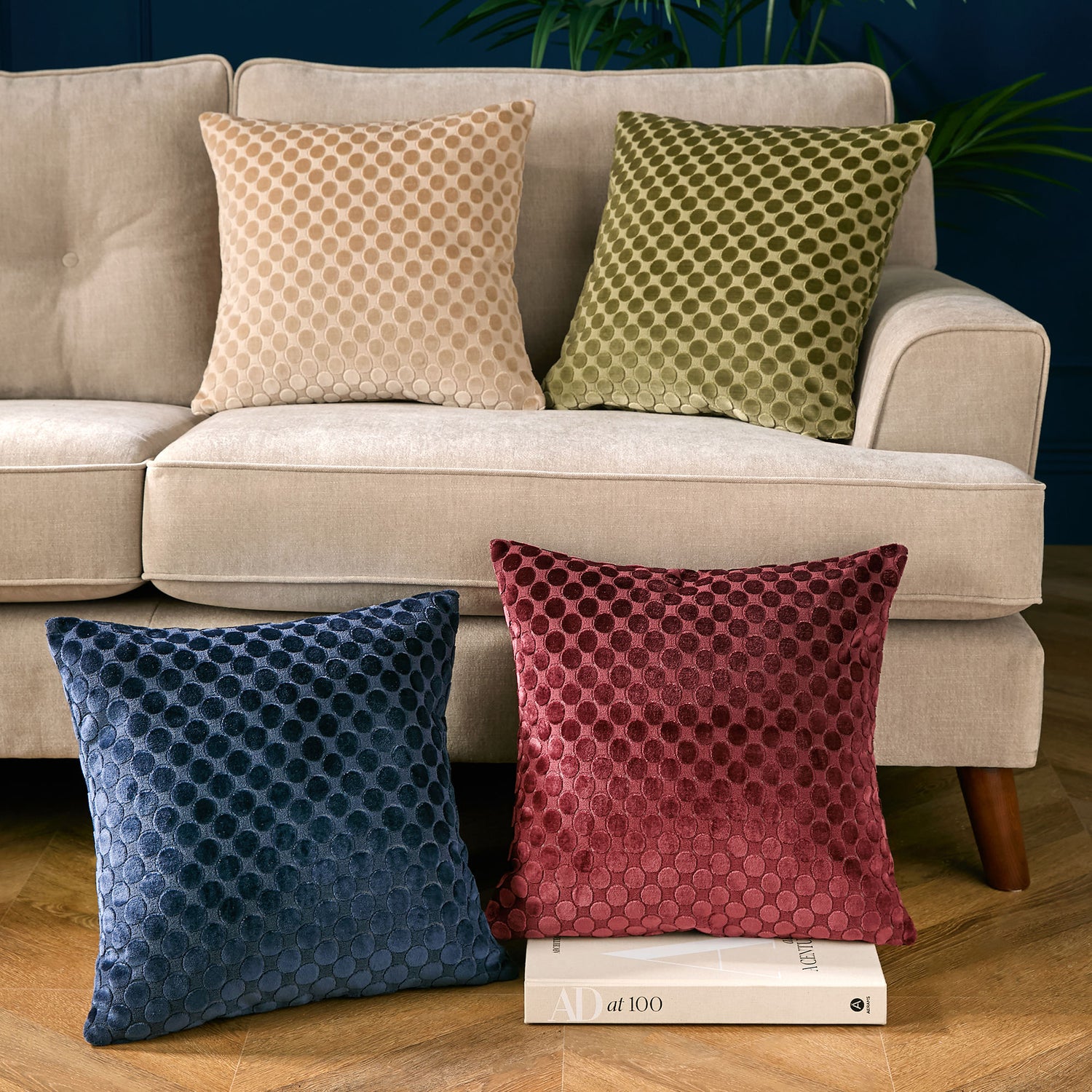 Soiree Velvet Spot Jacquard 43cmx43cm Filled Cushion Burgundy