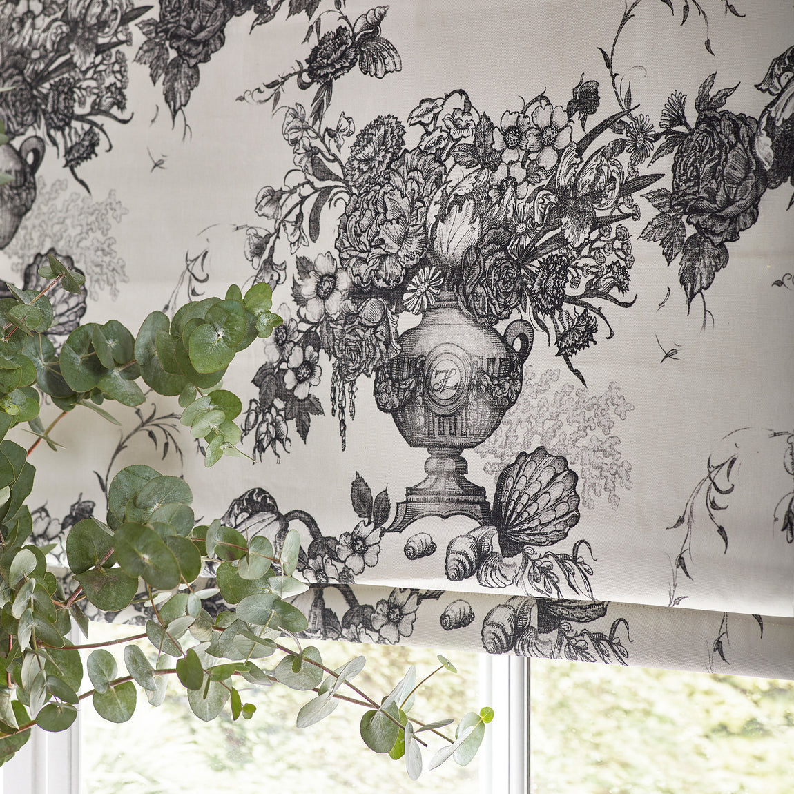 HOUSE Llewelyn-Bowen Vacannes Made To Measure Curtains Ivory Mortar