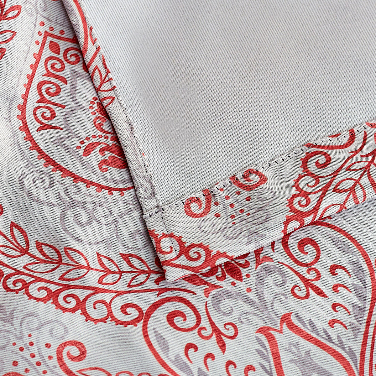 Victoria Triple Woven Ready Made Eyelet Blackout Curtains Red