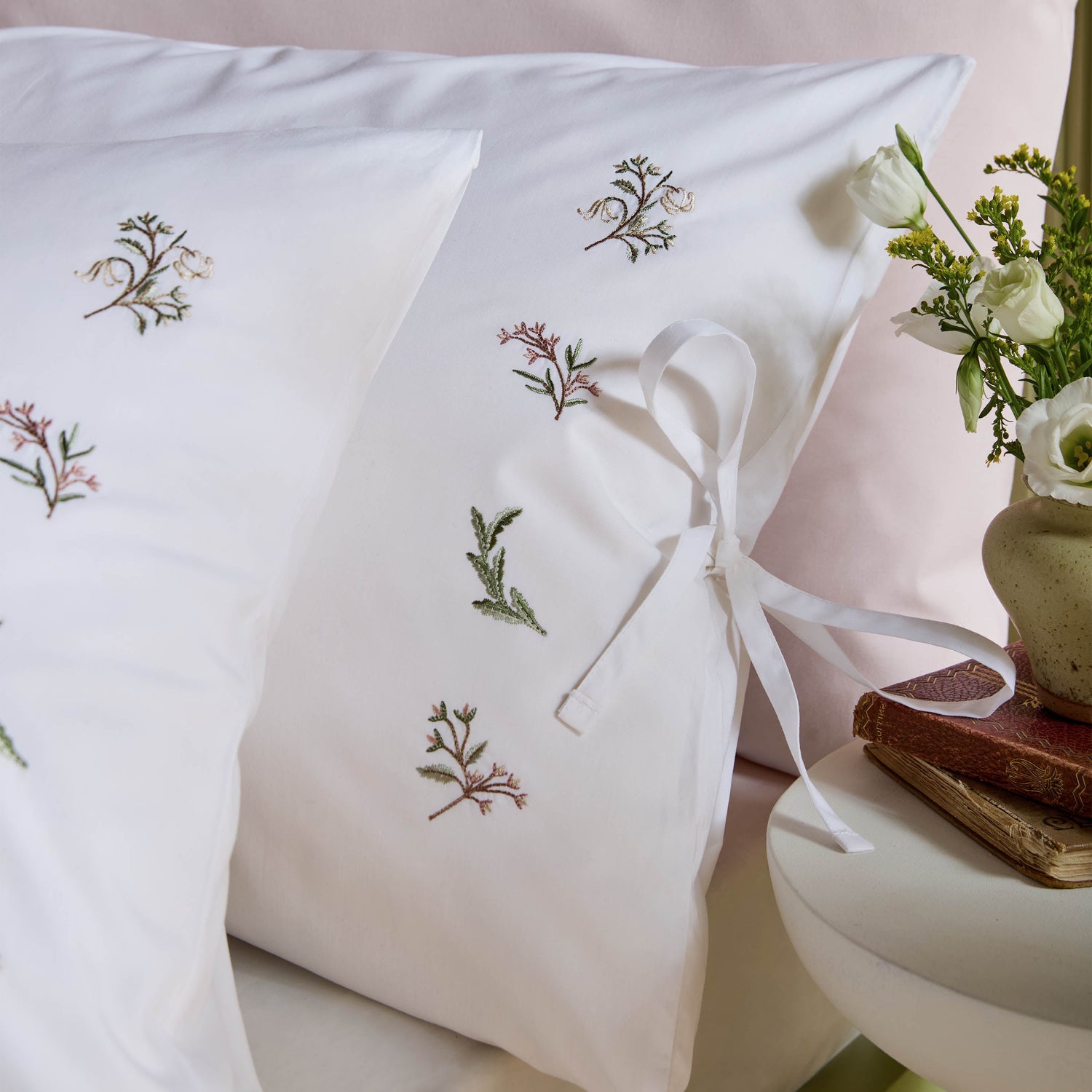 Historic Royal Palaces Victoria Sprigs Embroidery Pillowcase Housewife Rose Pink Sage