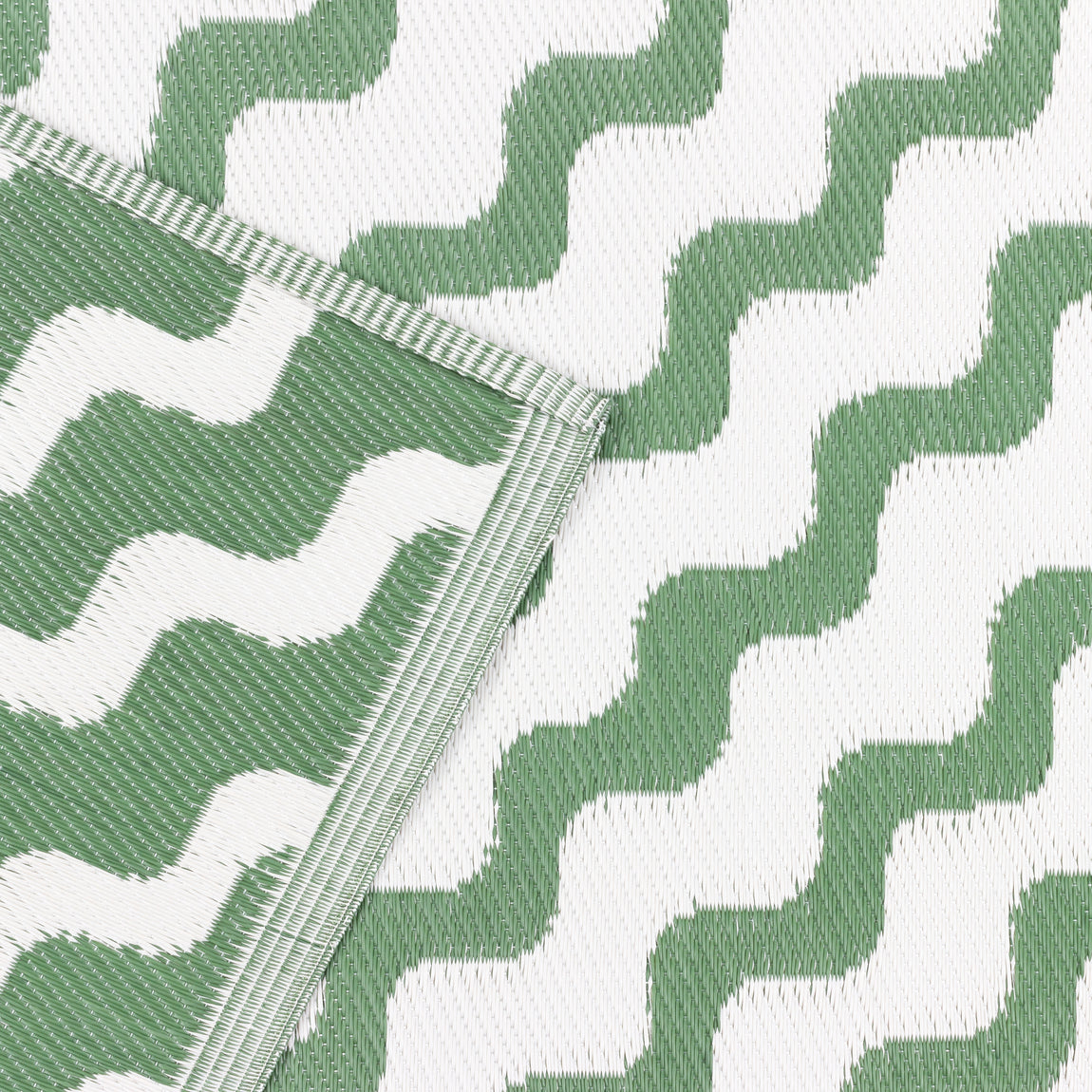 Wave Outdoor Indoor 100% Recycled 120cm x 180cm Rug Green