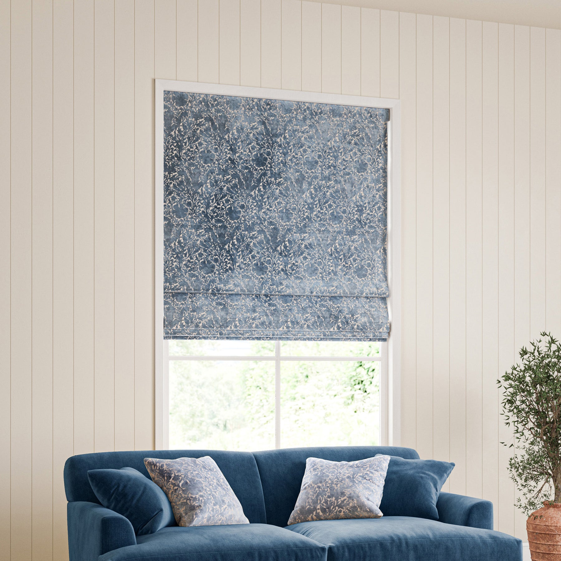 William Morris Compton Silhouette Velvet Made To Measure Roman Blind Indigo