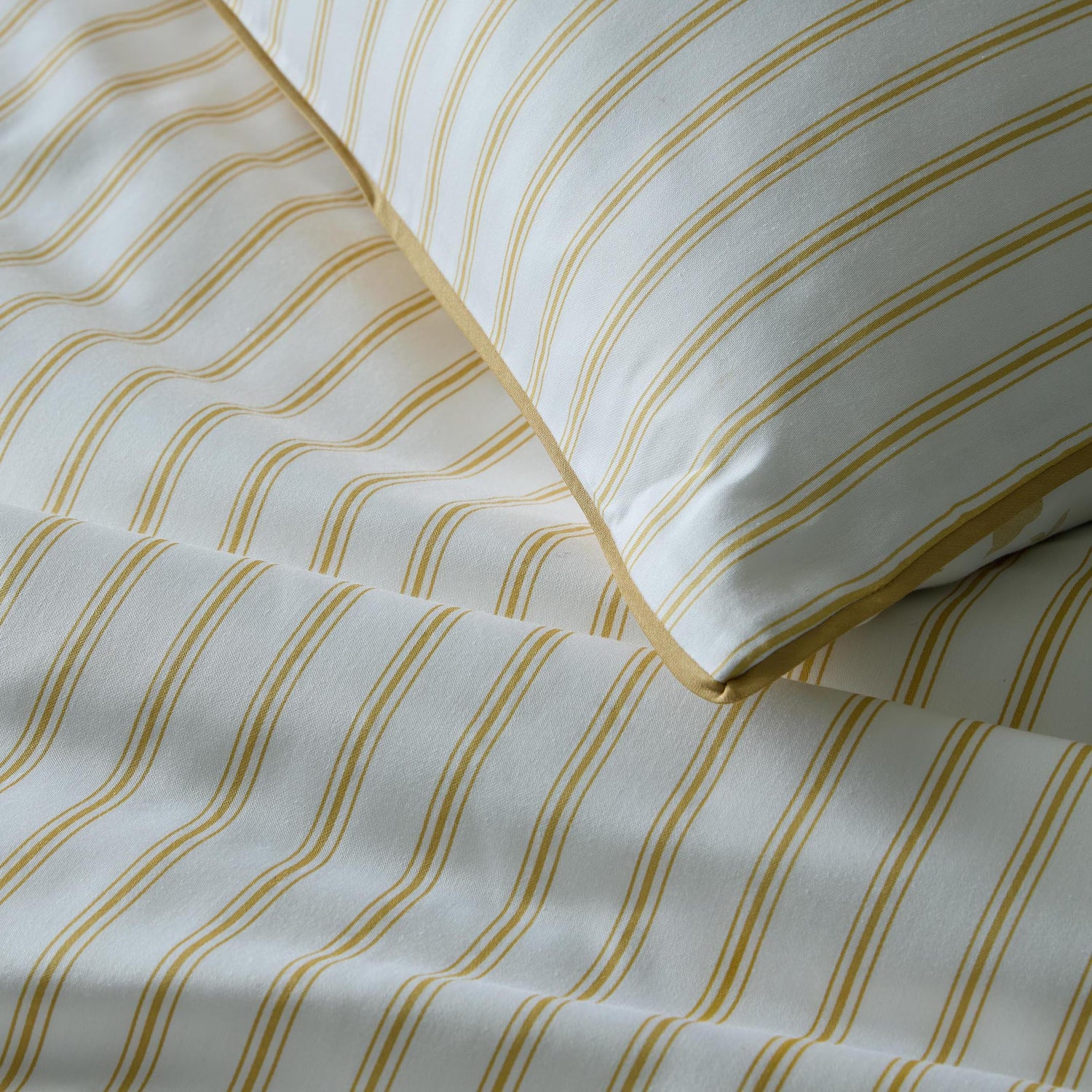 Laura Ashley Walled Garden Duvet Cover Bedding Set Ochre Yellow