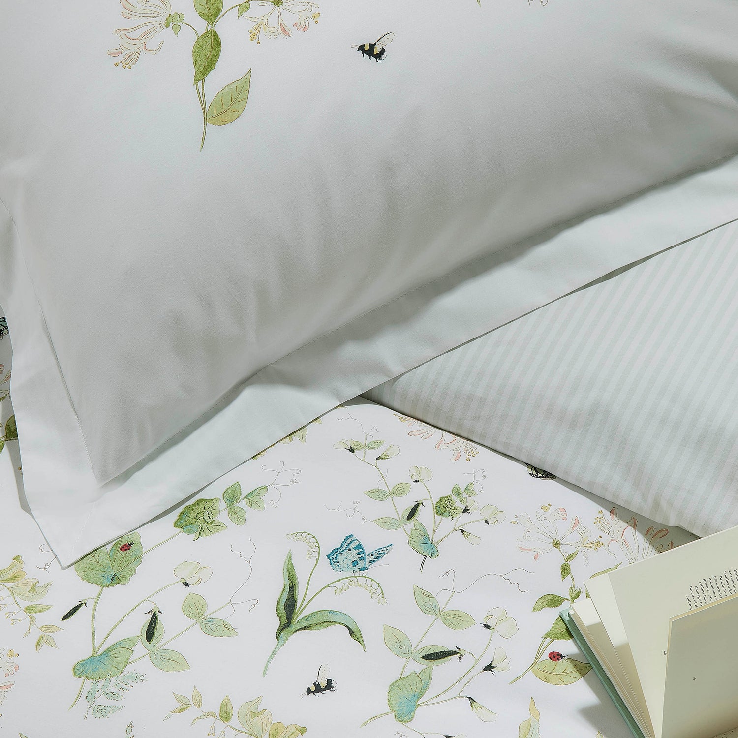 Sophie Allport Wild Floral Duvet Cover Bedding Set Green