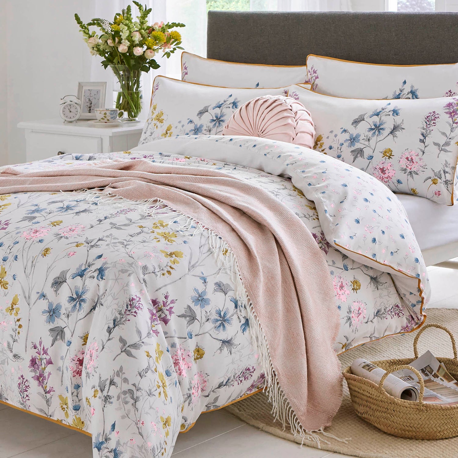 Laura Ashley Wild Meadow Pillowcase Housewife Multi