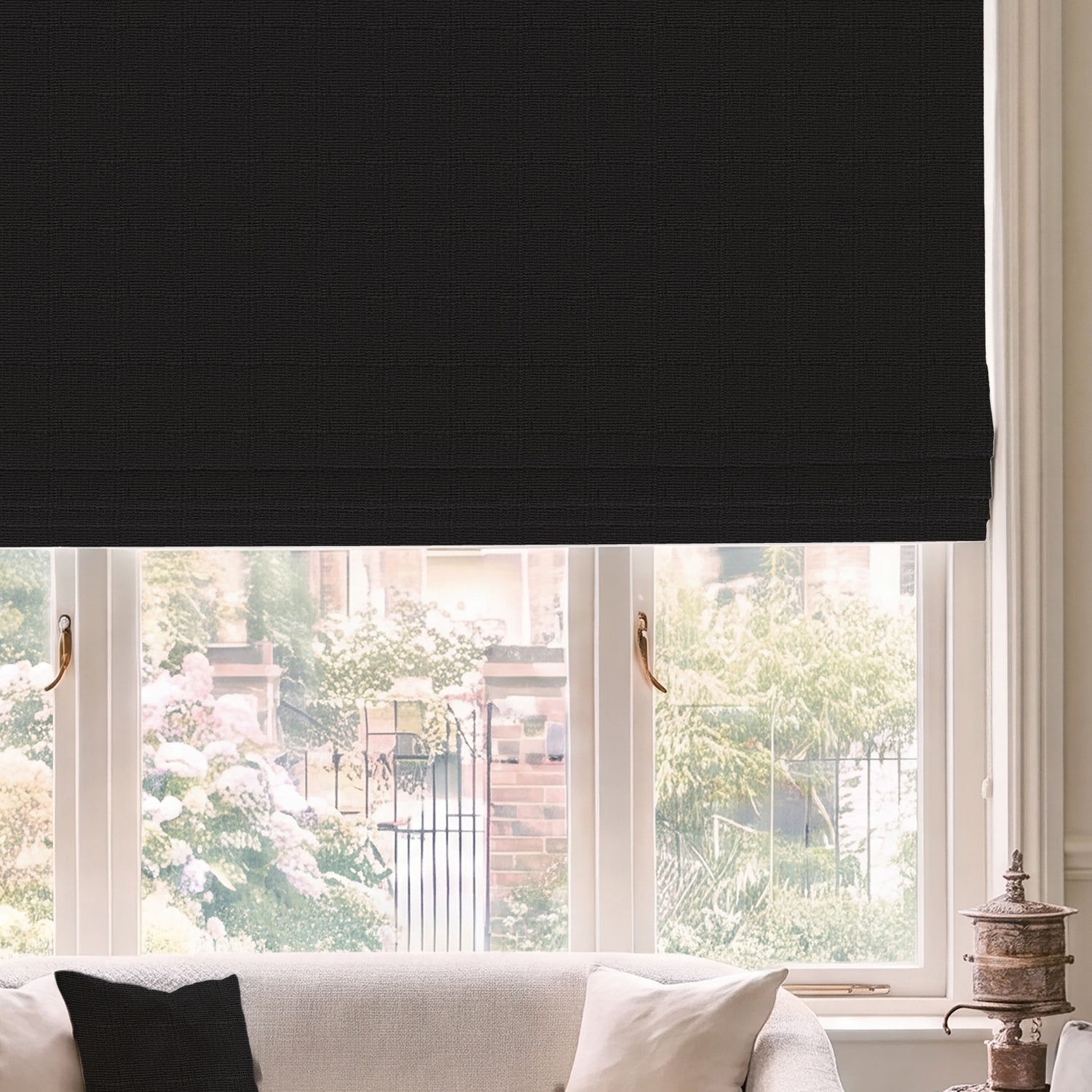 HOUSE Llewelyn-Bowen Ottoman Made To Measure Roman Blind Nero