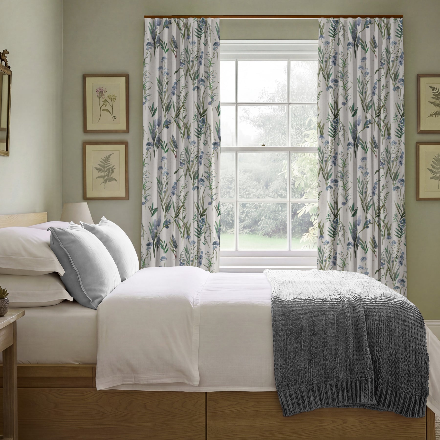 ANTE DECOR Combe Fabric Hyacinth