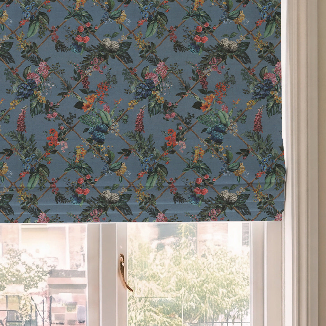 HOUSE Llewelyn-Bowen Cotswold Fantasia Printed Made To Measure Roman Blind Cornflower Blue
