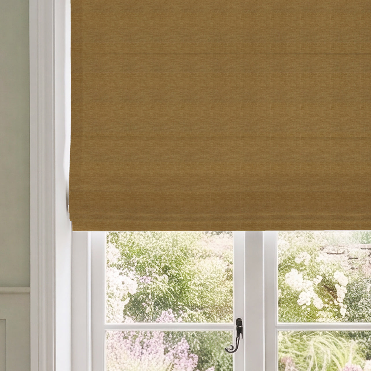 HOUSE Llewelyn-Bowen Tetbury Made To Measure Roman Blind Dijon