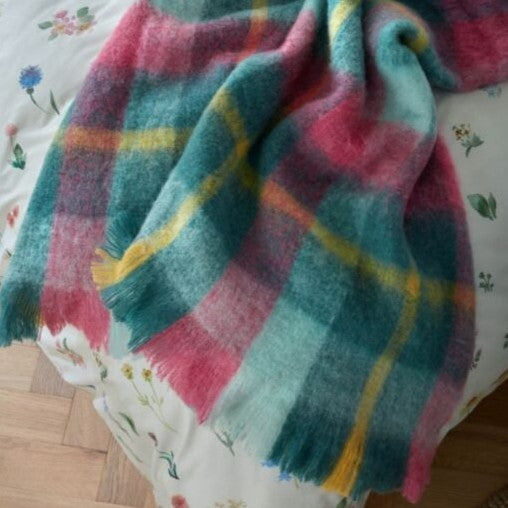 Bluebellgray Highland Check 130cm x 170cm Throw Teal Pink
