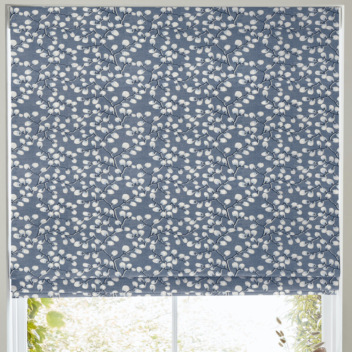 Jett Made to Measure Roman Blind Danube