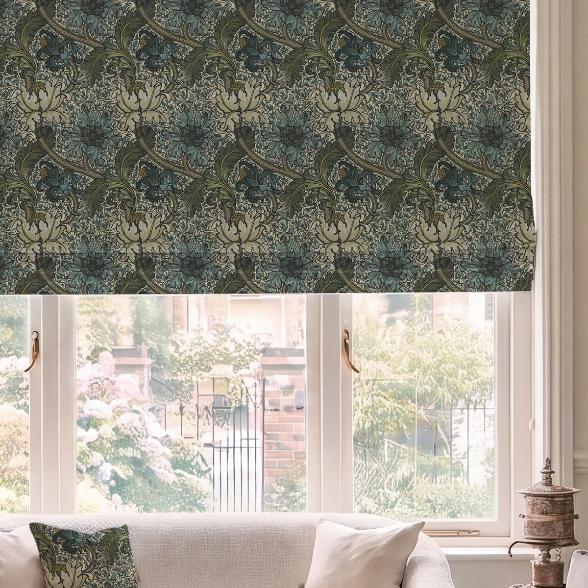 HOUSE Llewelyn-Bowen Morris Major Printed Made To Measure Roman Blind Glacier