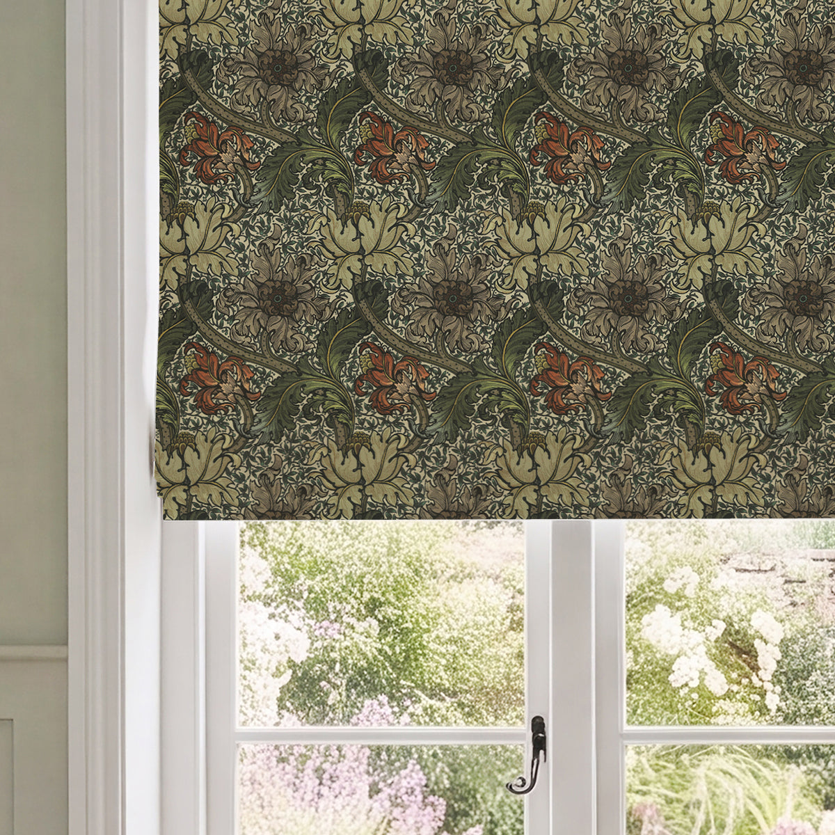HOUSE Llewelyn-Bowen Morris Major Printed Made To Measure Roman Blind Emberleaf