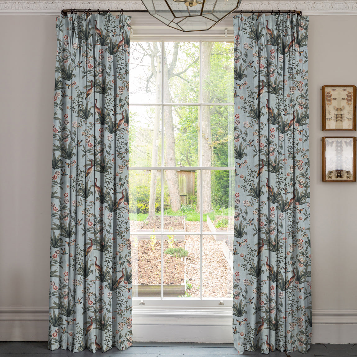 Linda Barker Rosa Fiore Linen Look Blackout Fabric China Blue