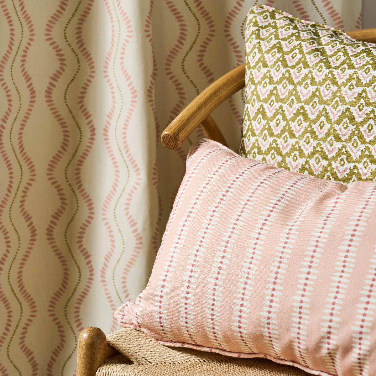 Ashley Wilde Nancy Fabric Raspberry