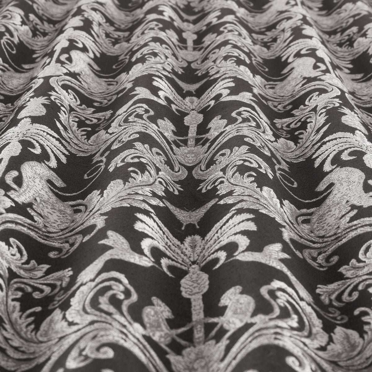 Pantera Fabric Noir