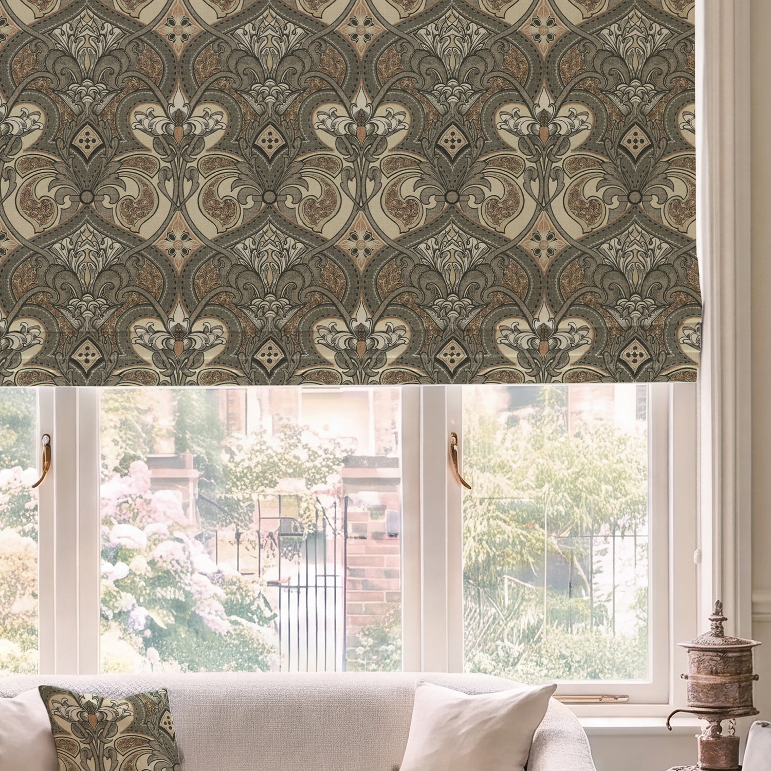 HOUSE Llewelyn-Bowen Gwendoline Printed Damask Made To Measure Roman Blind Ashrose