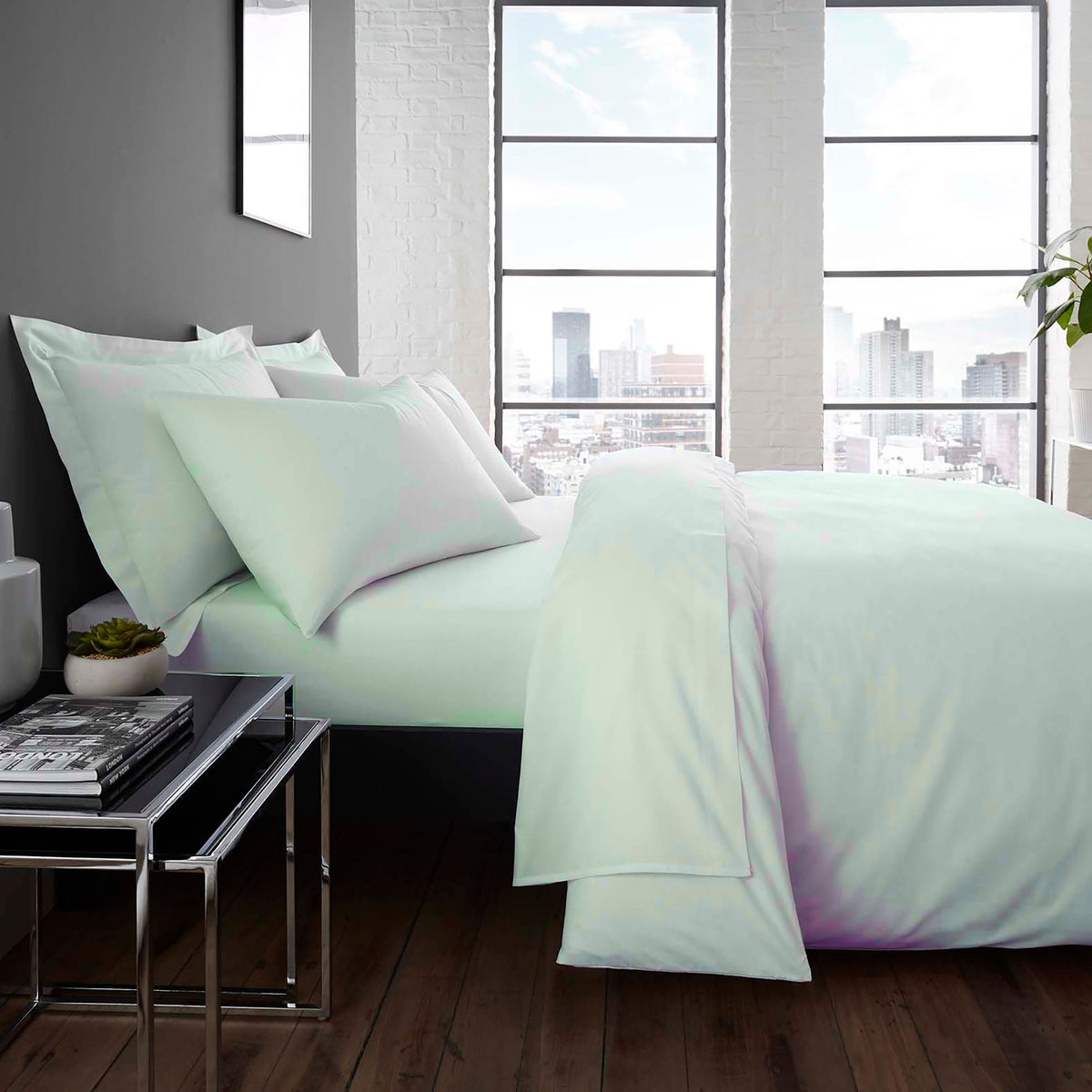 Serene Plain Dyed Pillowcase Green