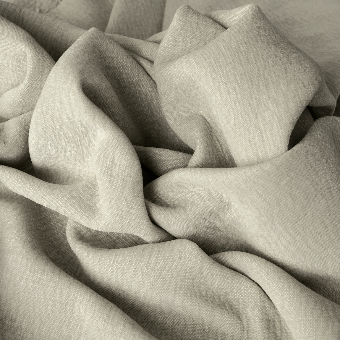 ANTE DECOR Serene Woven Fabric Mist